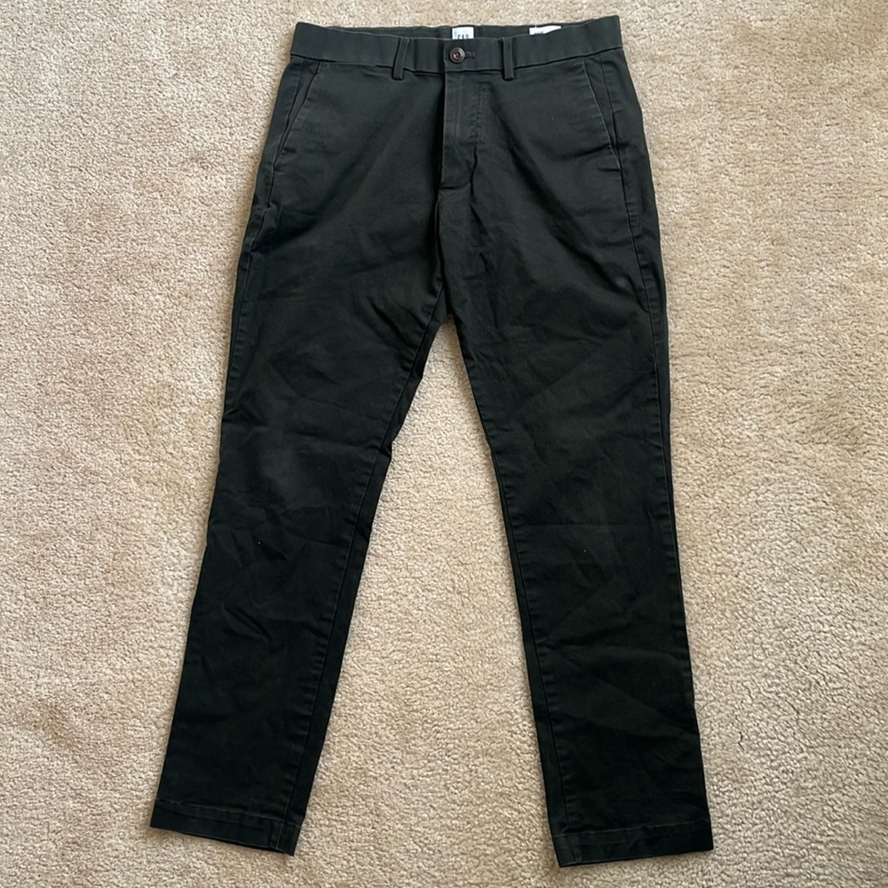 GAP Men's Dark Olive Green Chino Pants 30x30